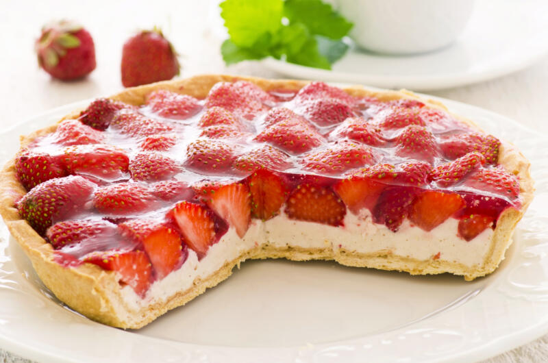Strawberry tart with ricotta filling