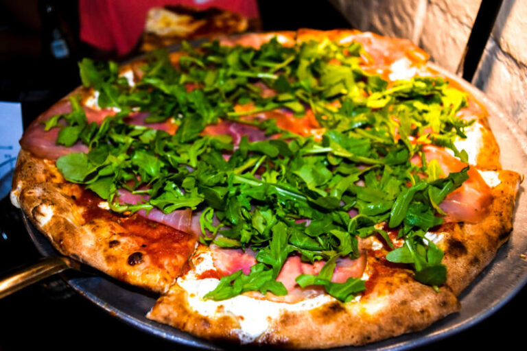 Brooklyn-Style Pizza: a Journey Through NYC Iconic Dish